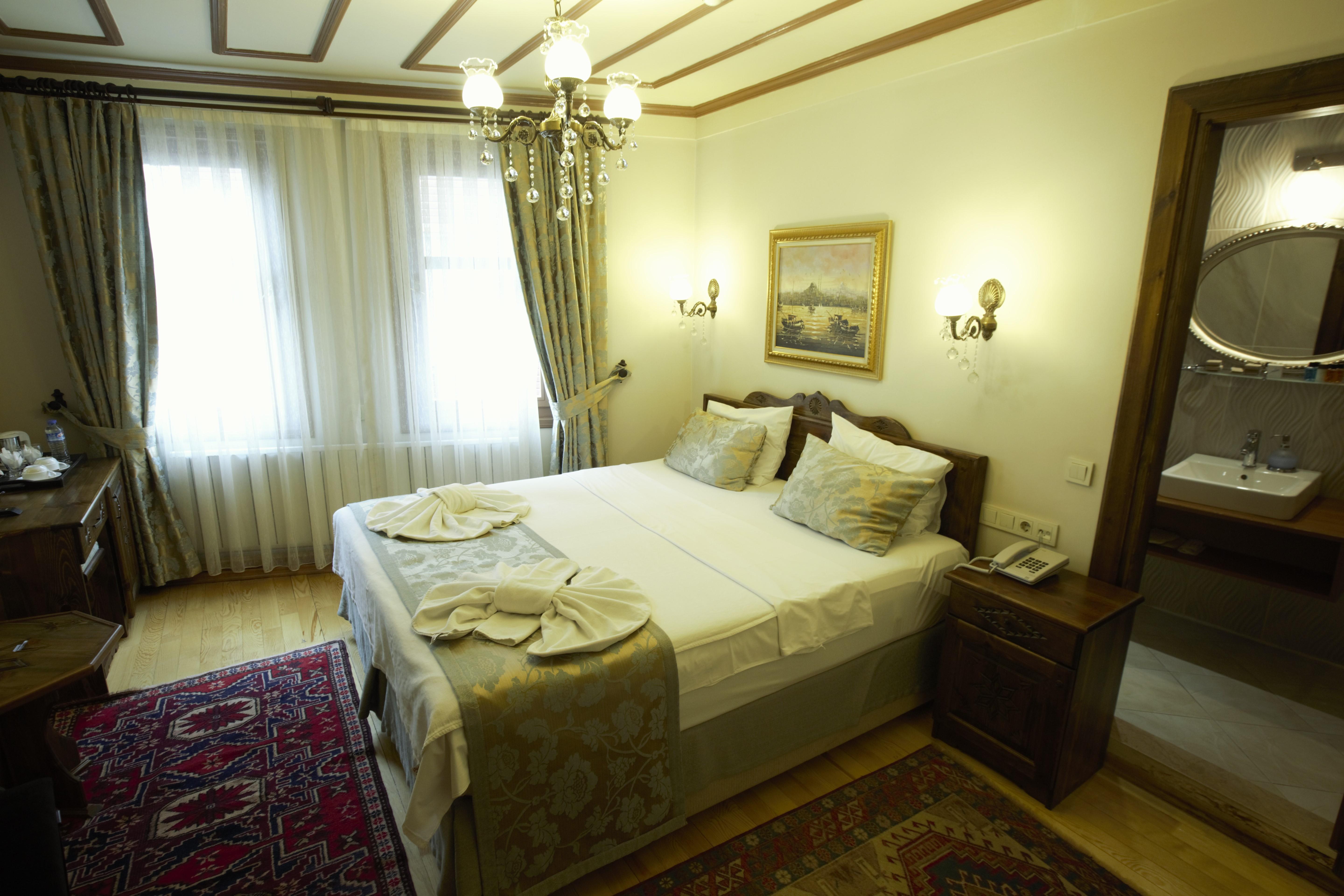 Oba Hotel Istanbul Exterior photo